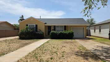 featured image of 2403 38th St