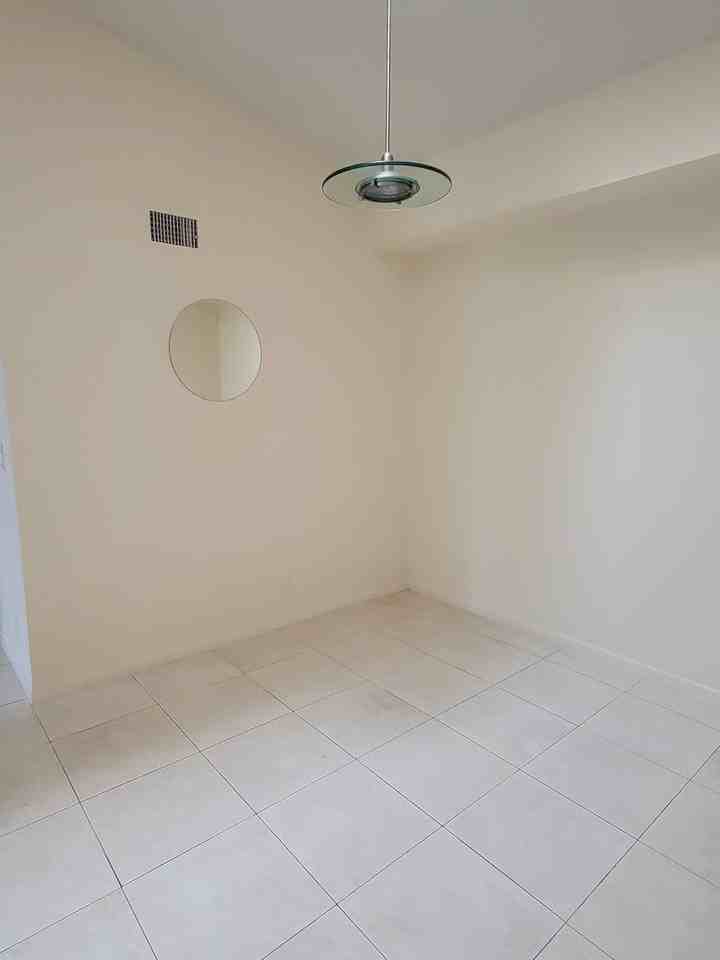 2500 Se Anchorage Cv #C3 - Photo 6 of 18