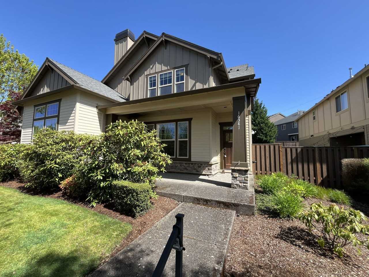 16381 Nw Rossetta St - Photo 3 of 44