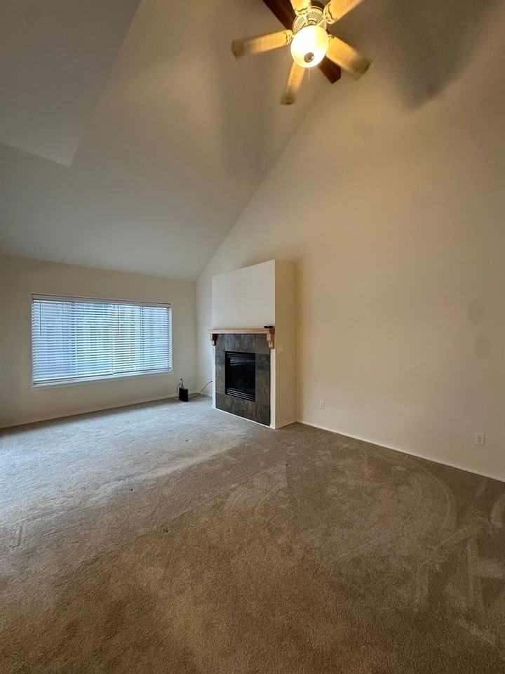 25 Sw Roosevelt Ave - Photo 5 of 33