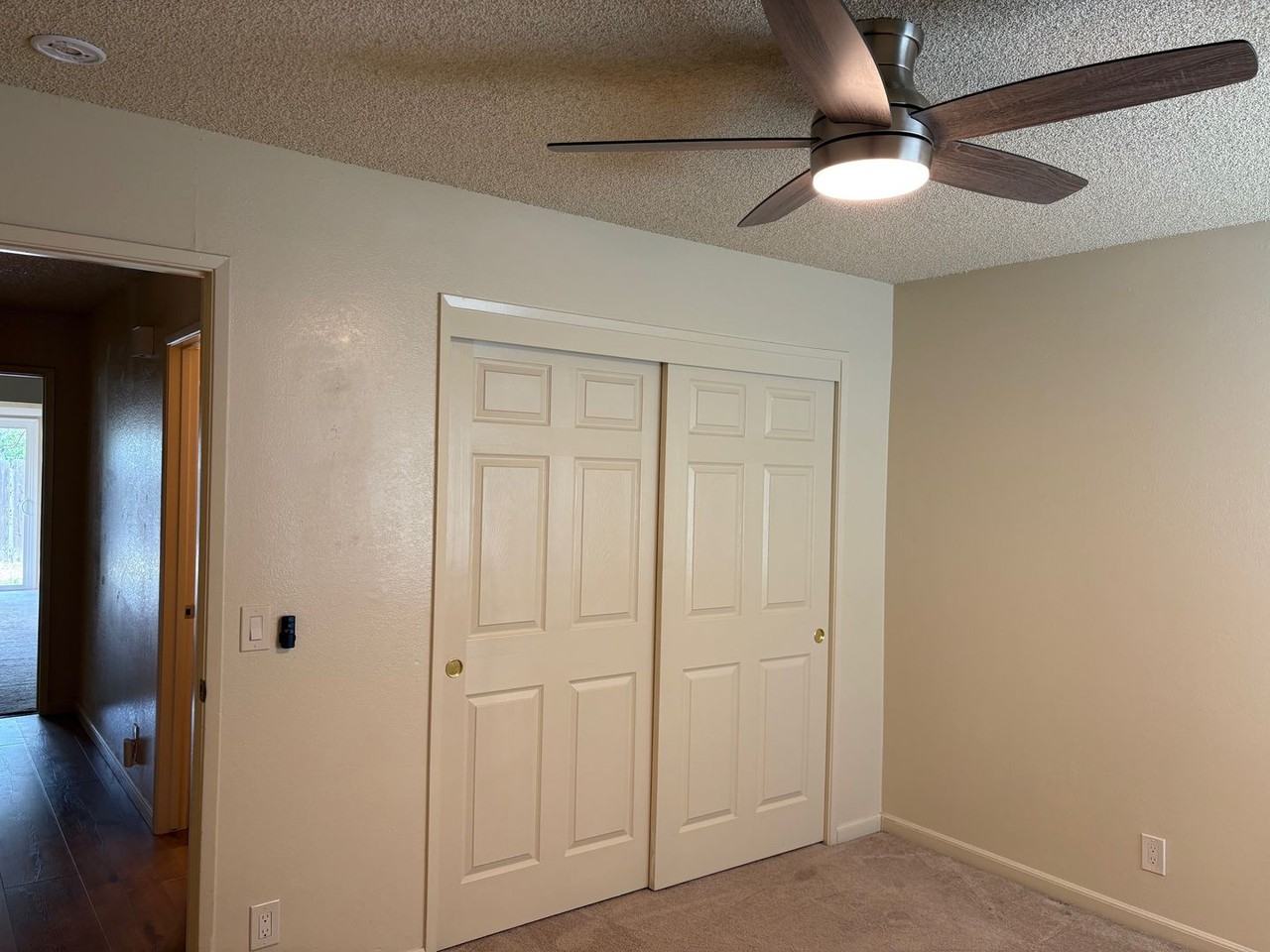 1682 Colusa Ave - Photo 5 of 13