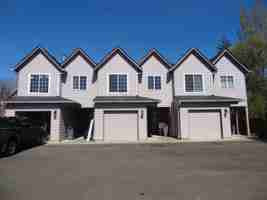 featured image of 102 104/106 Rice Ln