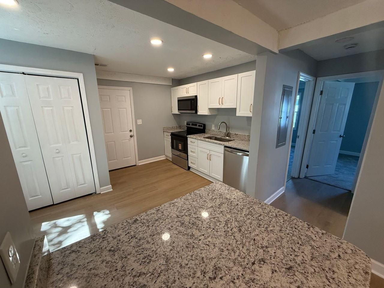 3 Porter St Sw - Photo 4 of 11