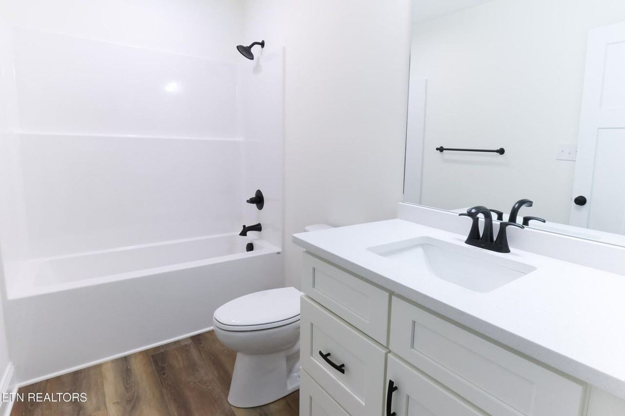 105 Ken Lewis Way - Photo 5 of 12