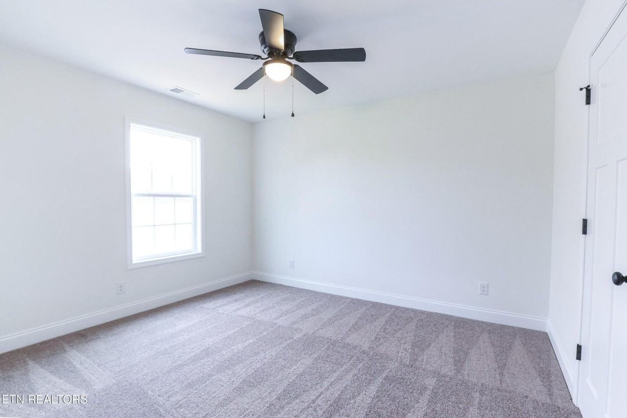 105 Ken Lewis Way - Photo 7 of 12