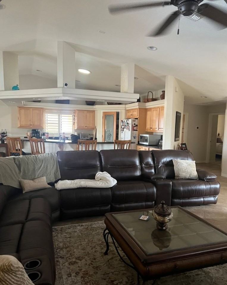 2979 Pony Cir - Photo 3 of 10