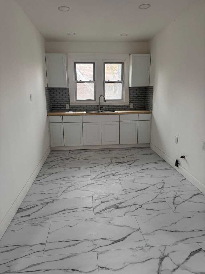 13944 Winthrop St. - Photo 2 of 21