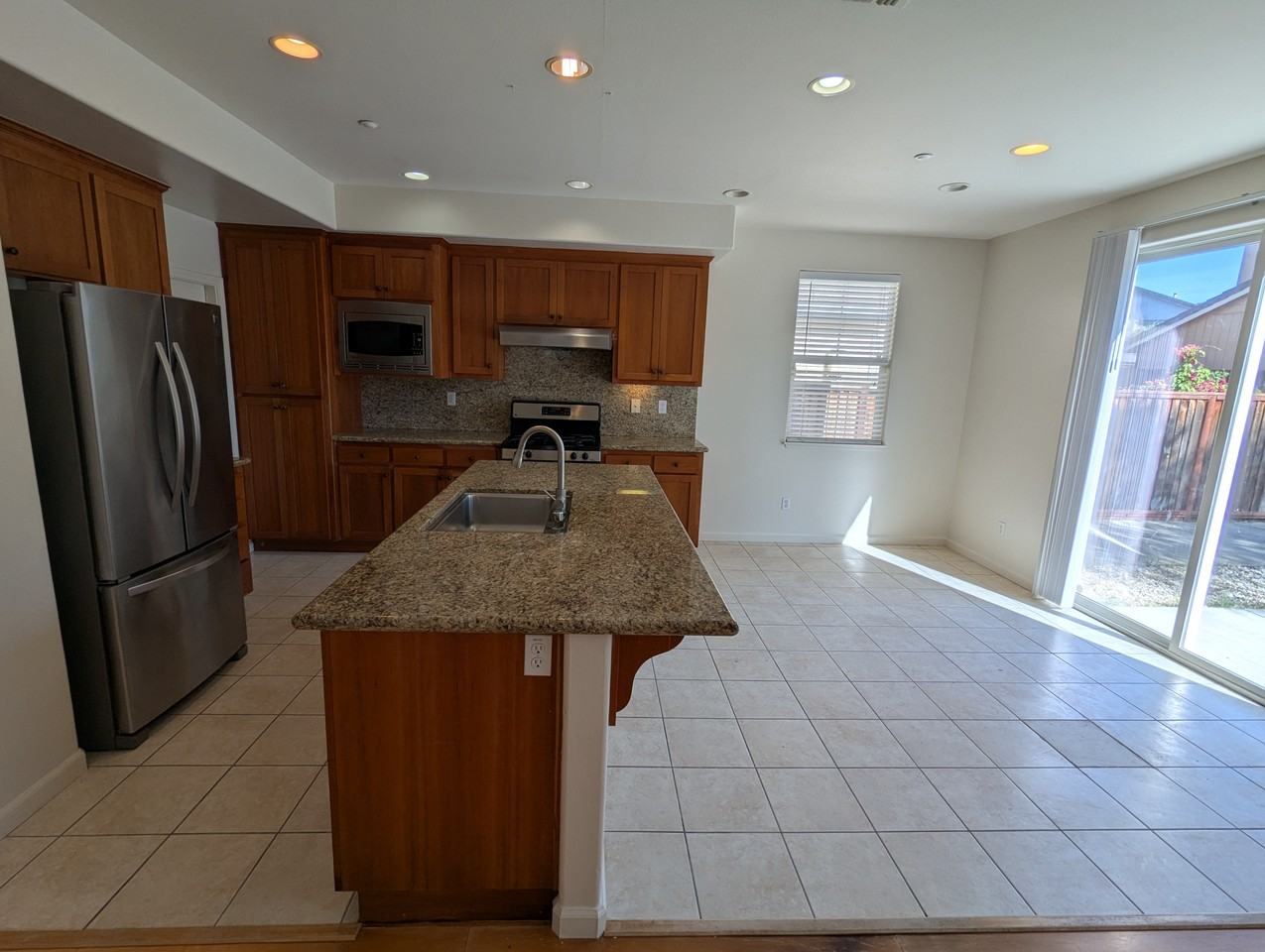 412 Mountain Meadows Drive - Photo 7 of 35