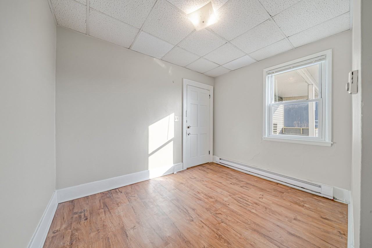 507 Short St #1 - Photo 3 of 20