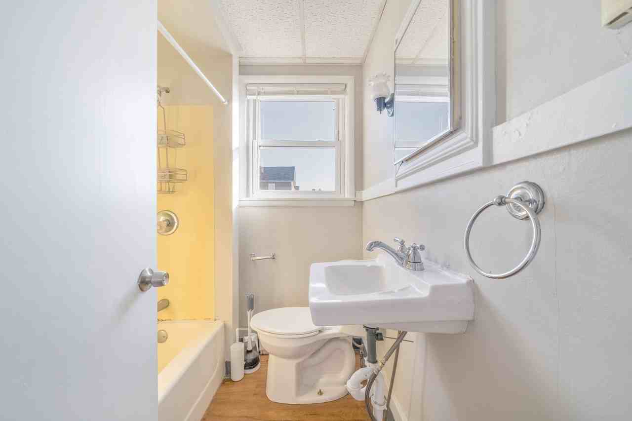 507 Short St #1 - Photo 2 of 20
