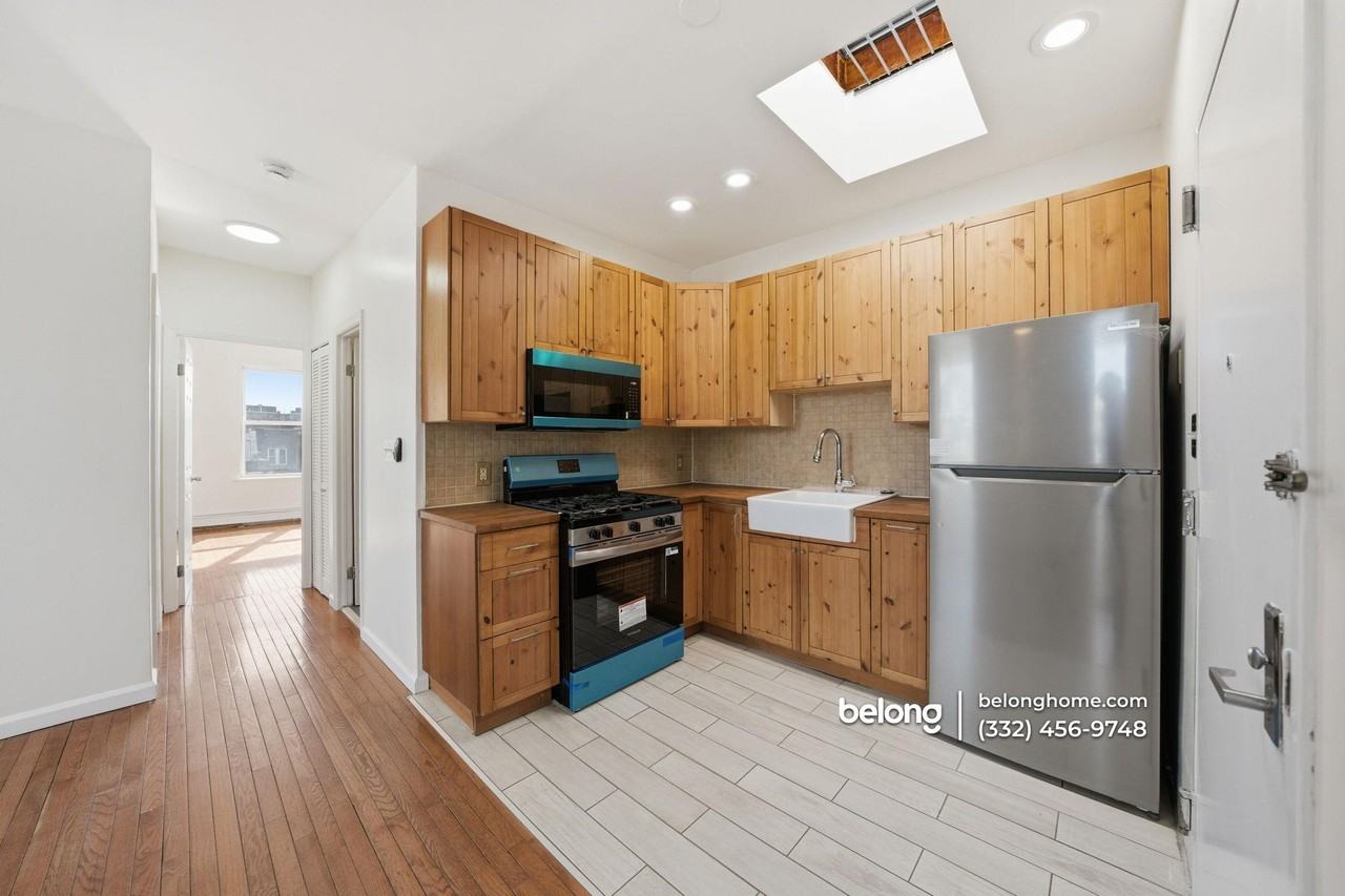 202 E 93rd St #3R - Photo 7 of 20