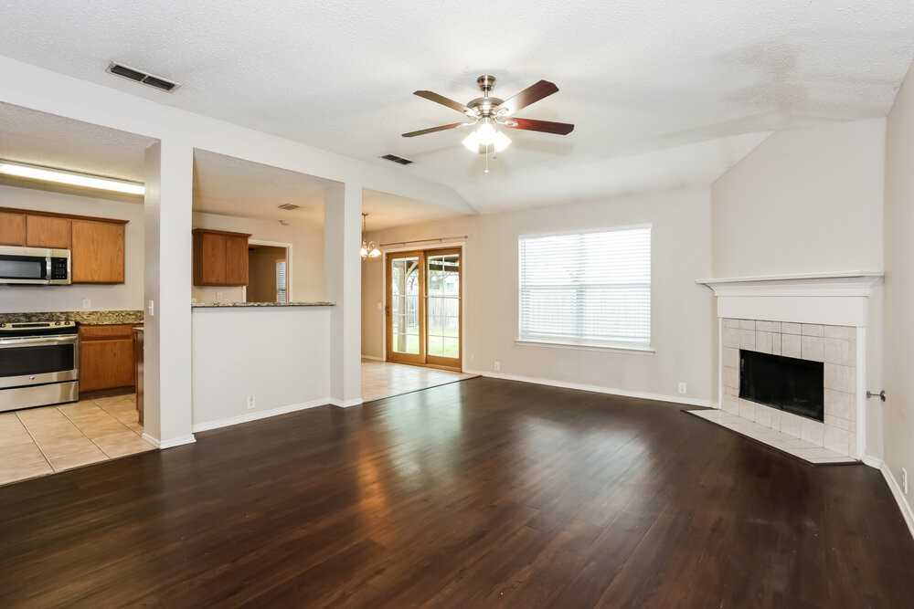 7005 Edmundson Dr - Photo 4 of 16