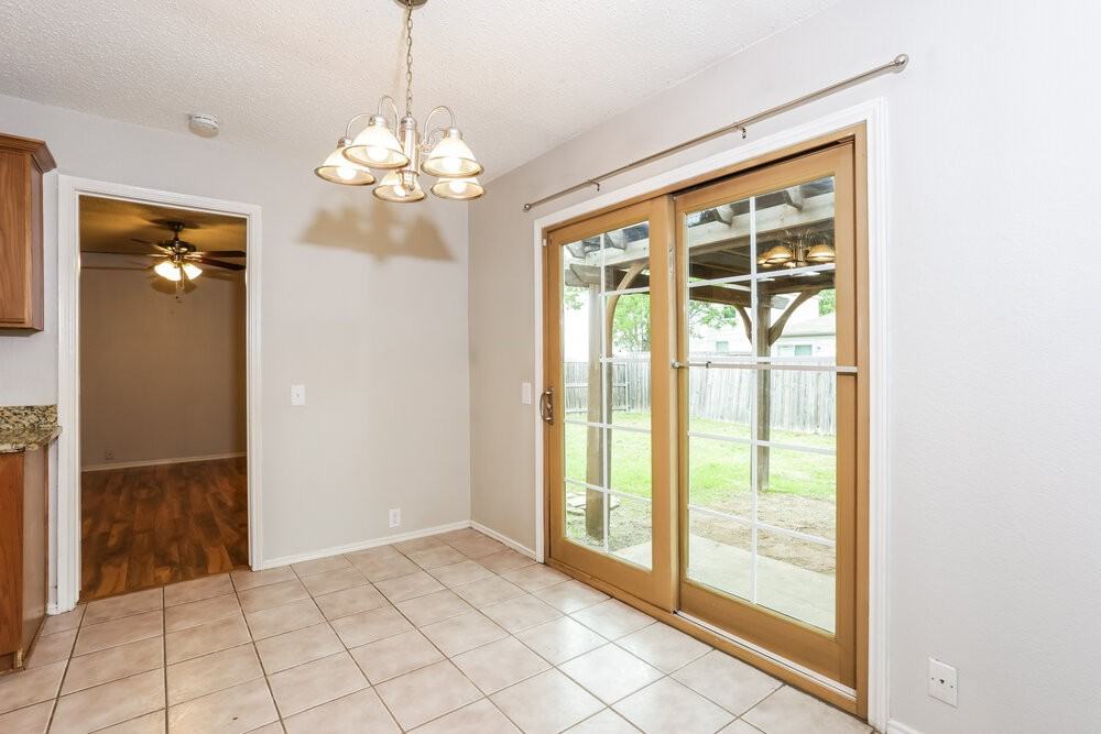 7005 Edmundson Dr - Photo 6 of 16