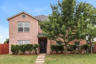 824 Willow Wood Dr - Photo 1 of 1