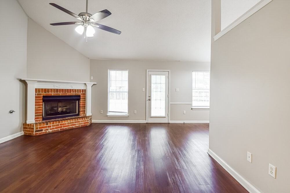 1865 Winners Cir N - Photo 4 of 16