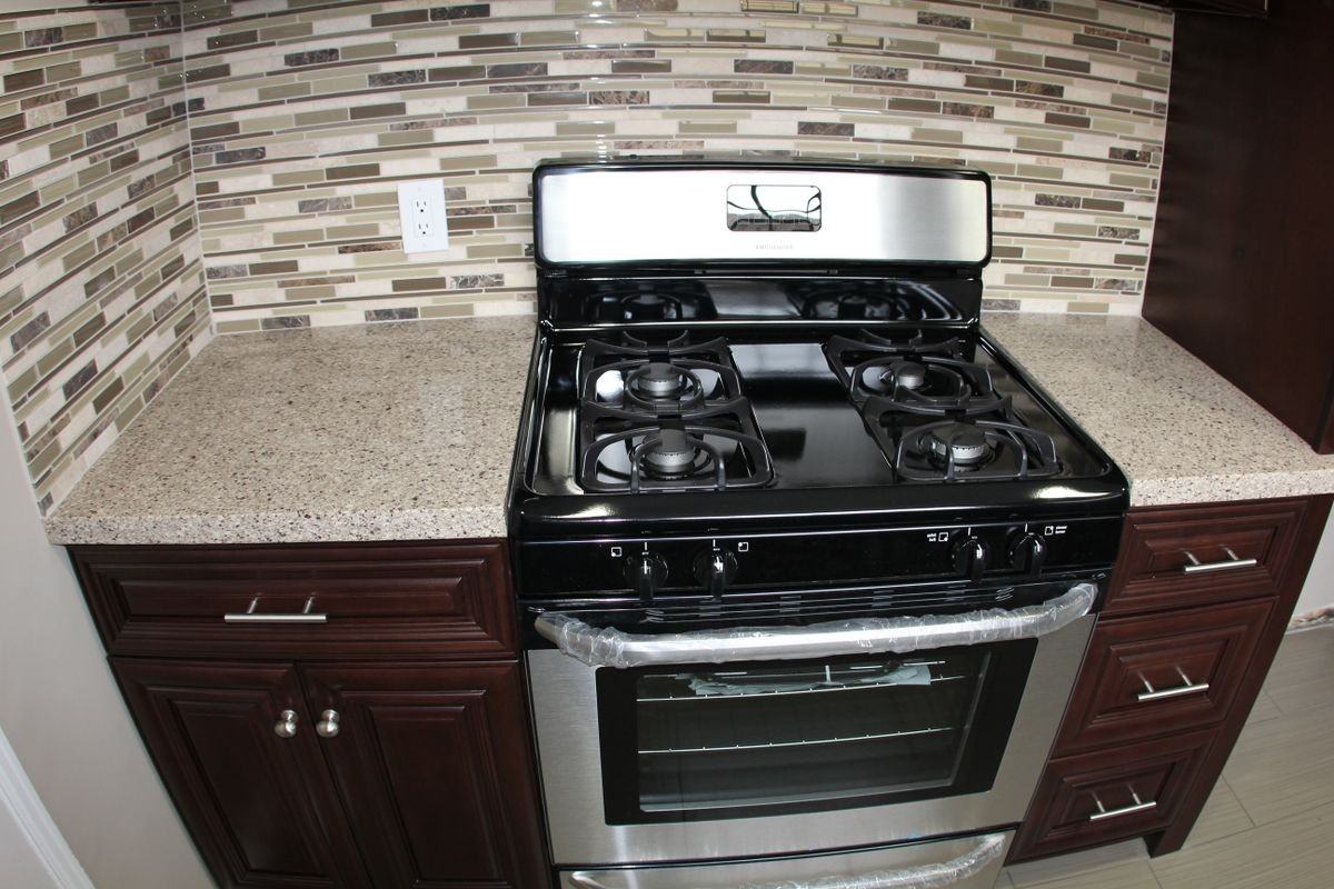 12208 Burl Ave - Photo 7 of 13