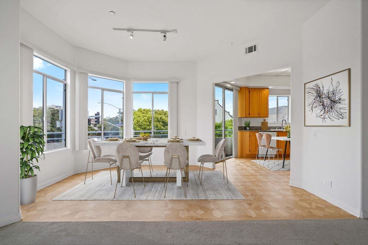 1325 Arizona Ave ##201 - Photo 7 of 16