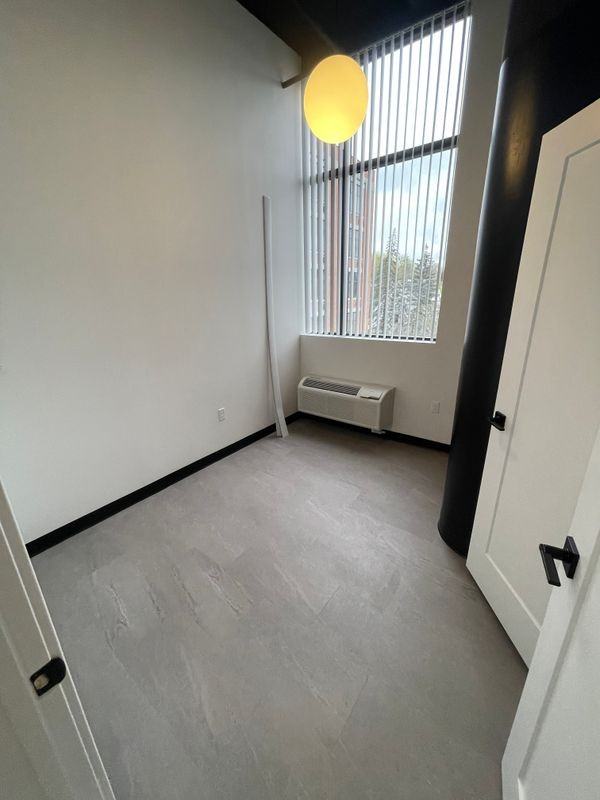 480 Myrtle St ##316 - Photo 4 of 4