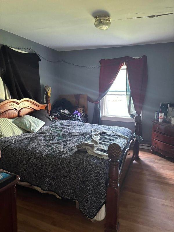 303 - 305 8th Street, Unit 303 - Photo 3 of 4