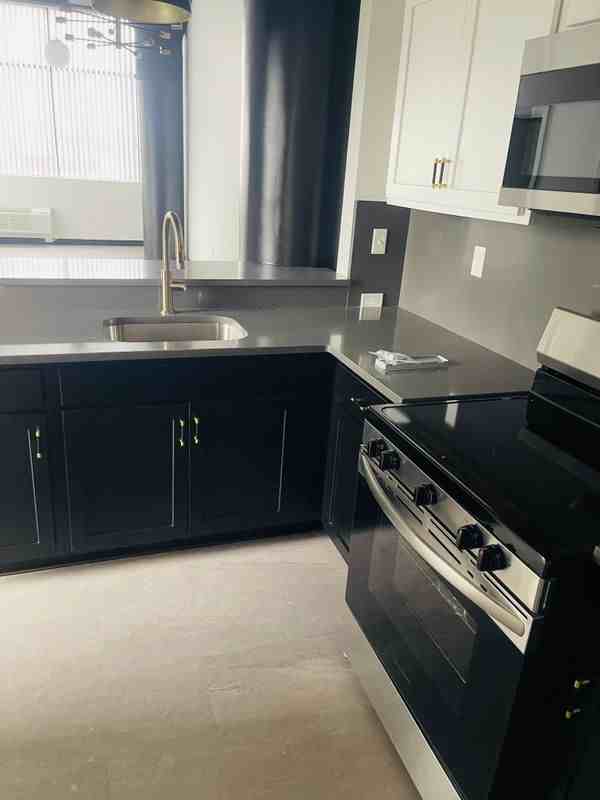 480 Myrtle St ##322 - Photo 2 of 6