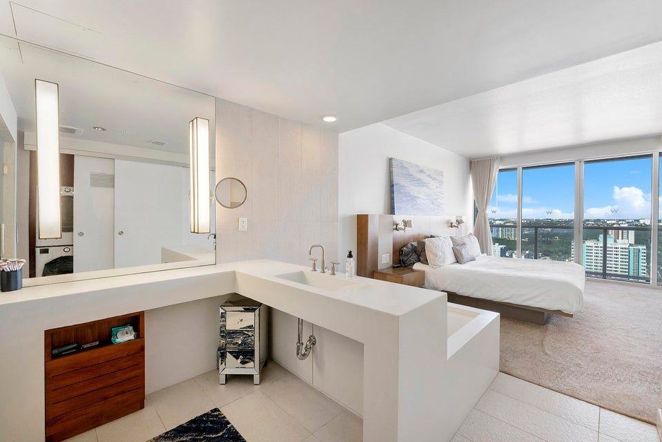 3101 Bayshore Dr - Photo 4 of 20