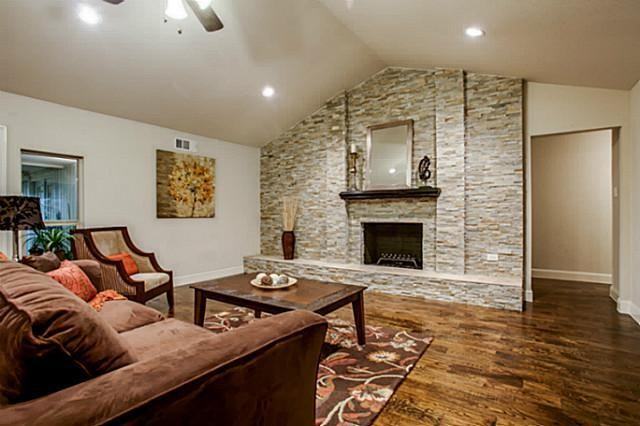 6951 Stefani Dr - Photo 4 of 20