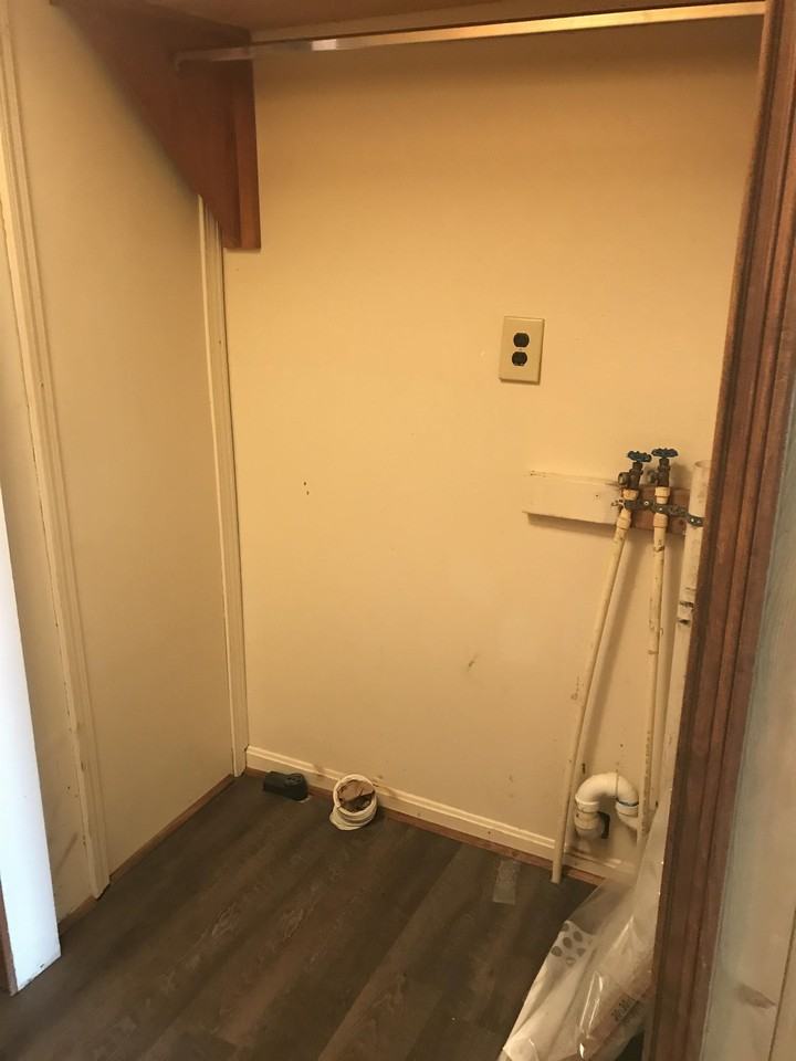 602 W Stephen Foster Ave #3 - Photo 7 of 10