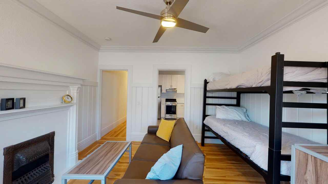 2510 Bancroft Way - Photo 2 of 50