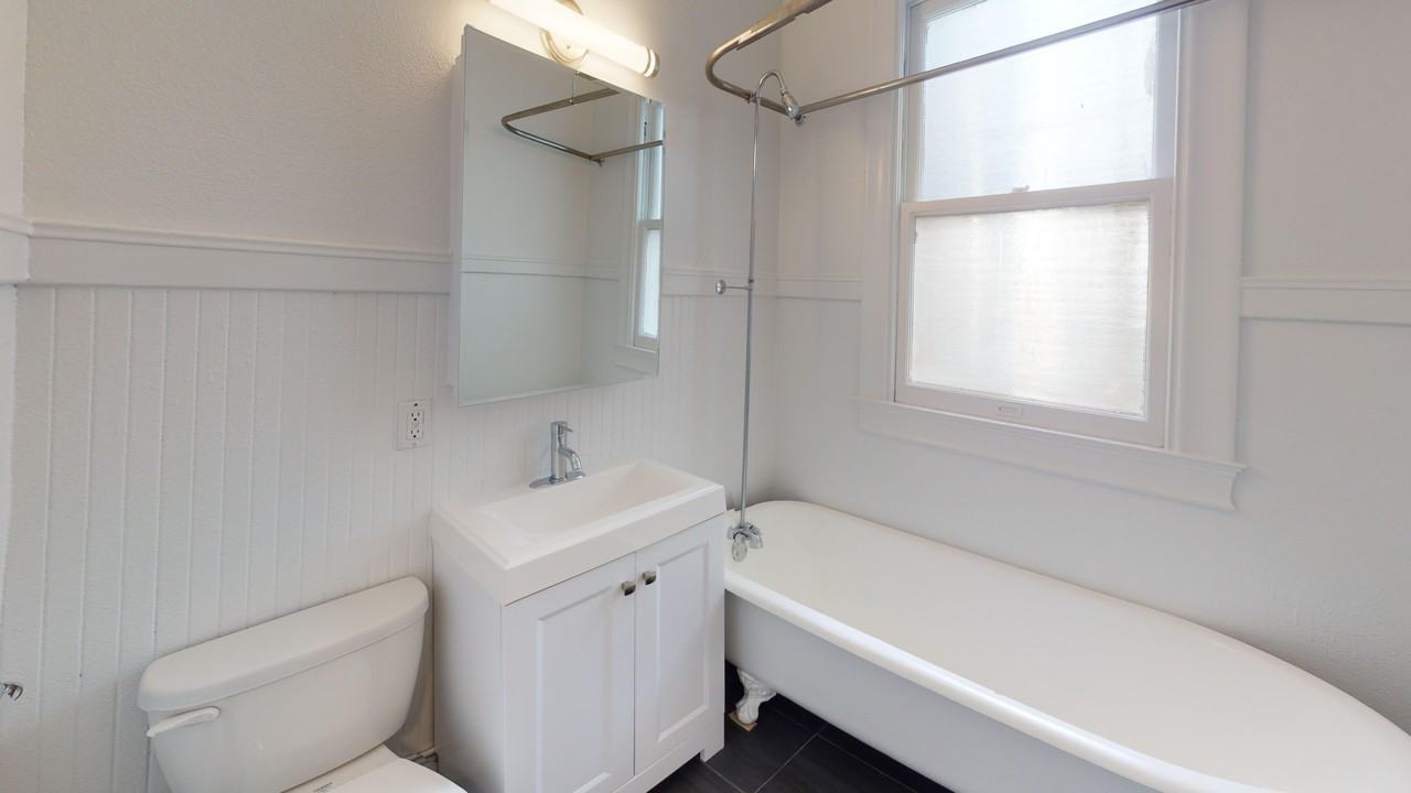 2510 Bancroft Way - Photo 5 of 50