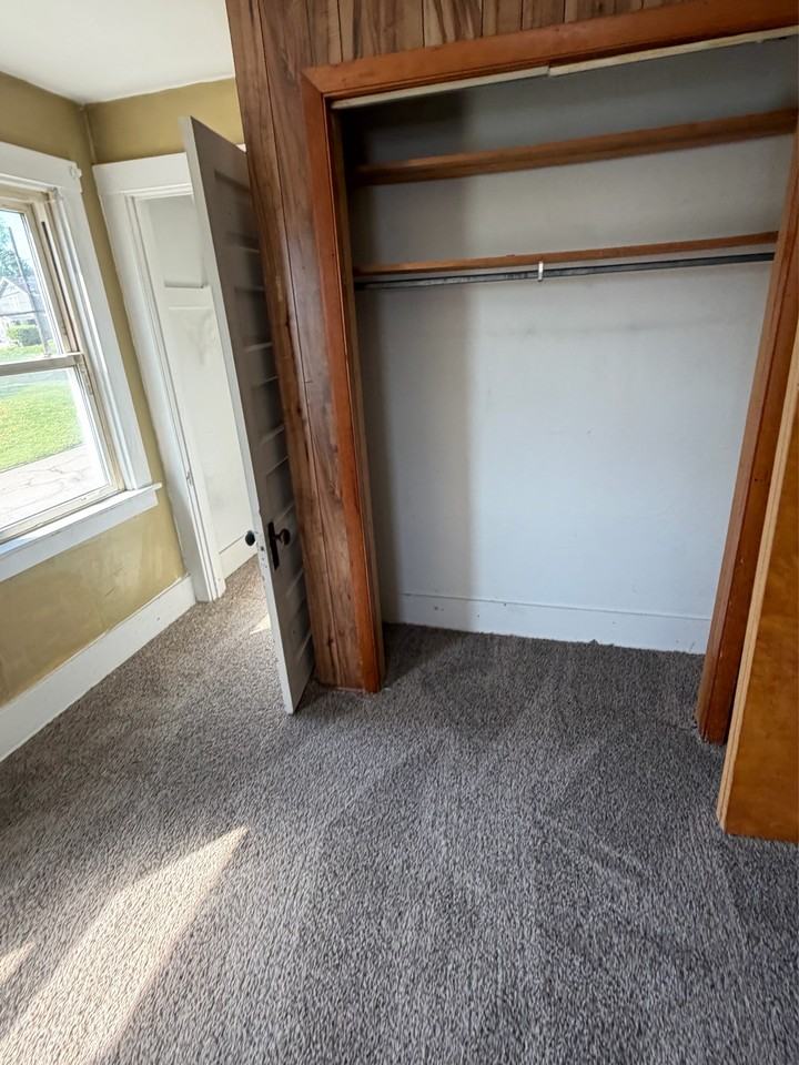3964 3968 Riley Ave #2 - Photo 7 of 20