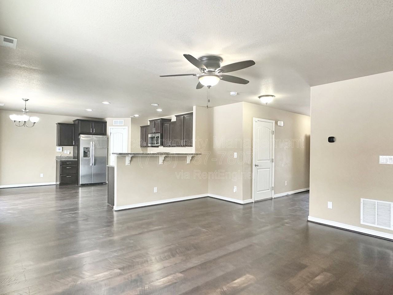 9532 Bryce Canyon Dr - Photo 4 of 24