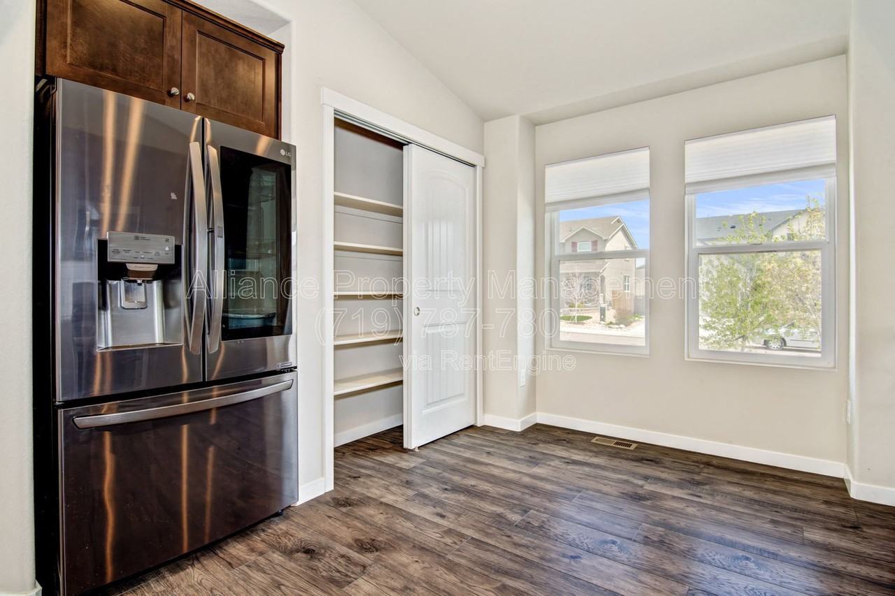 2662 Shawnee Dr - Photo 7 of 30