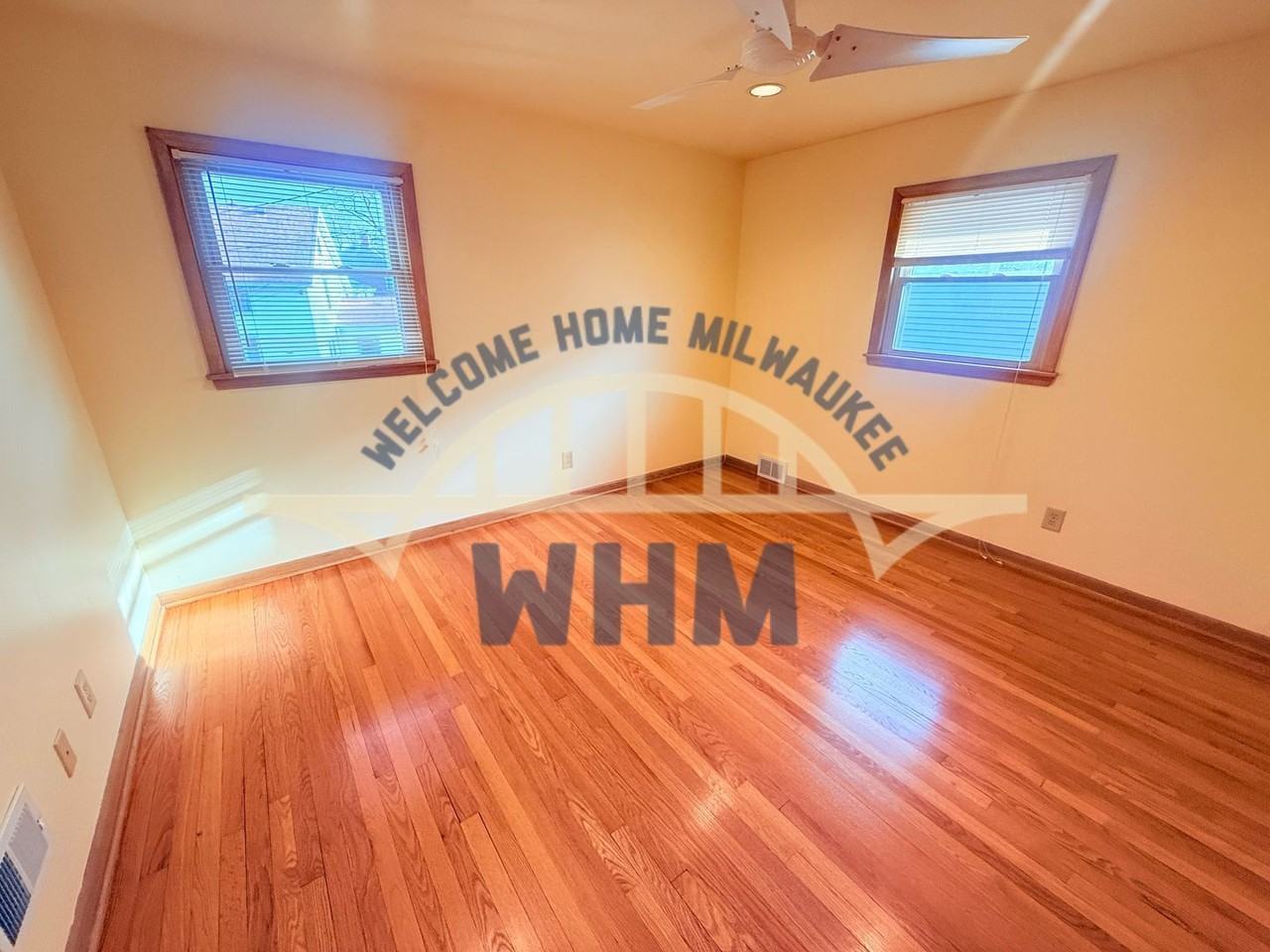 7315 Harwood Ave - Photo 6 of 10