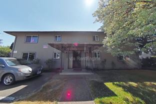 605 Nw Kings Blvd #2 - Photo 1 of 1