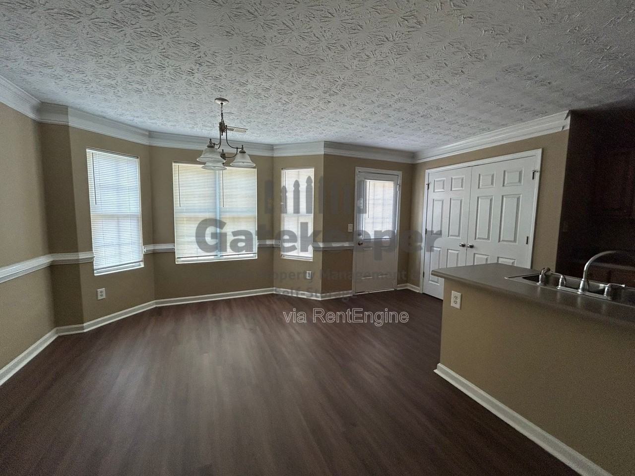 5616 Union Pointe Dr - Photo 5 of 14