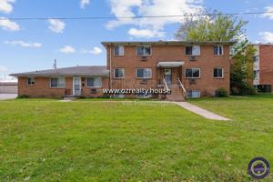 featured image of 1733 Christian Ave #5