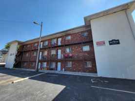 2625 S Big Bend Blvd - Photo 1 of 1