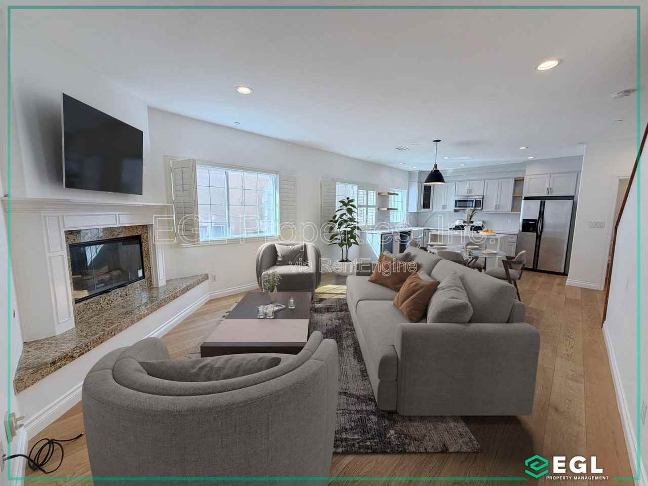 1521 S Hayworth Ave #102 - Photo 2 of 20