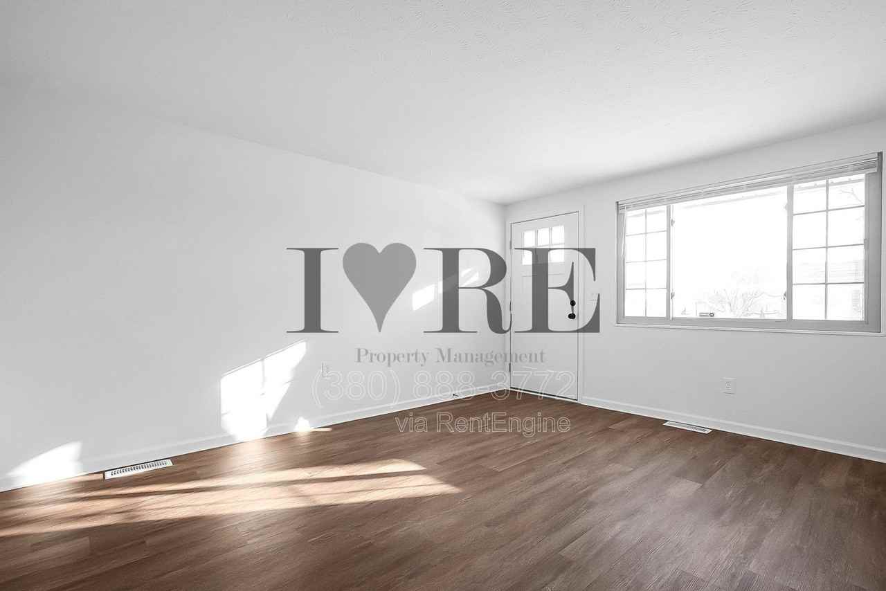 1902 Brookfield Rd - Photo 5 of 26