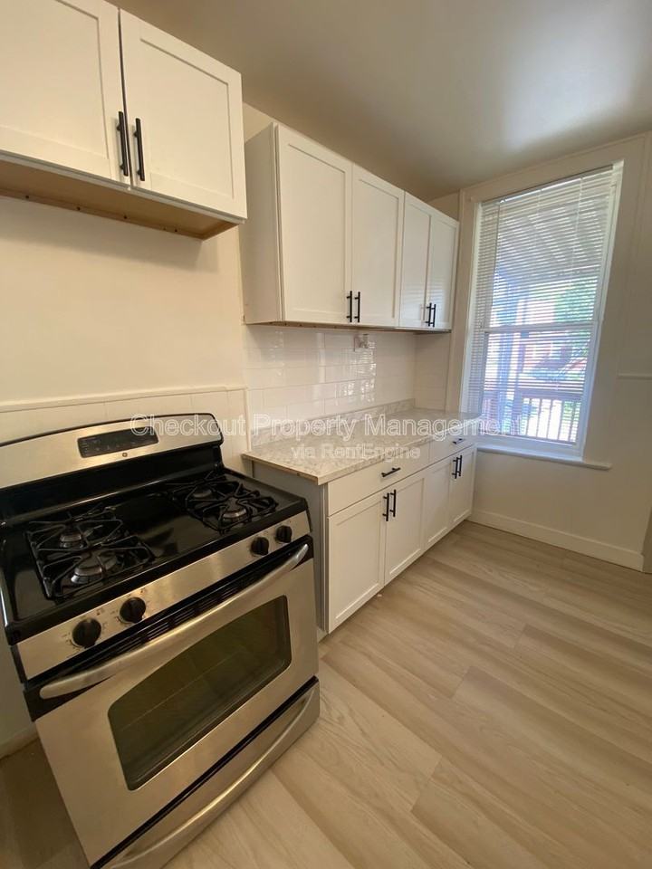 6436 Idaho Ave - Photo 2 of 13