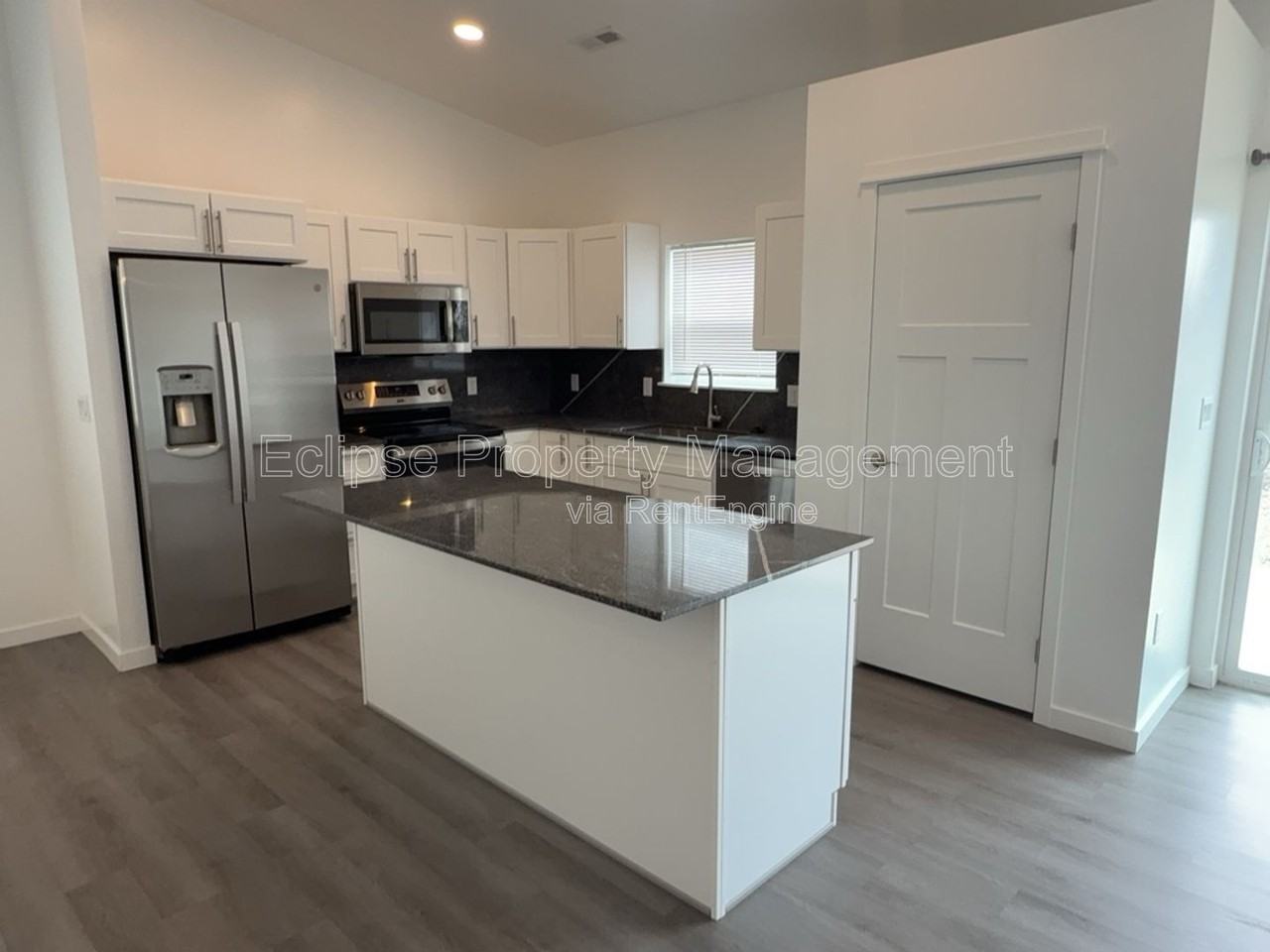 147 Buena Vista Dr - Photo 5 of 48