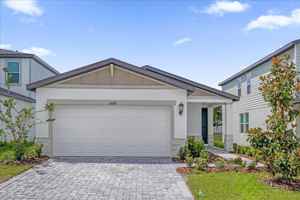 featured image of 5526 Clove Row