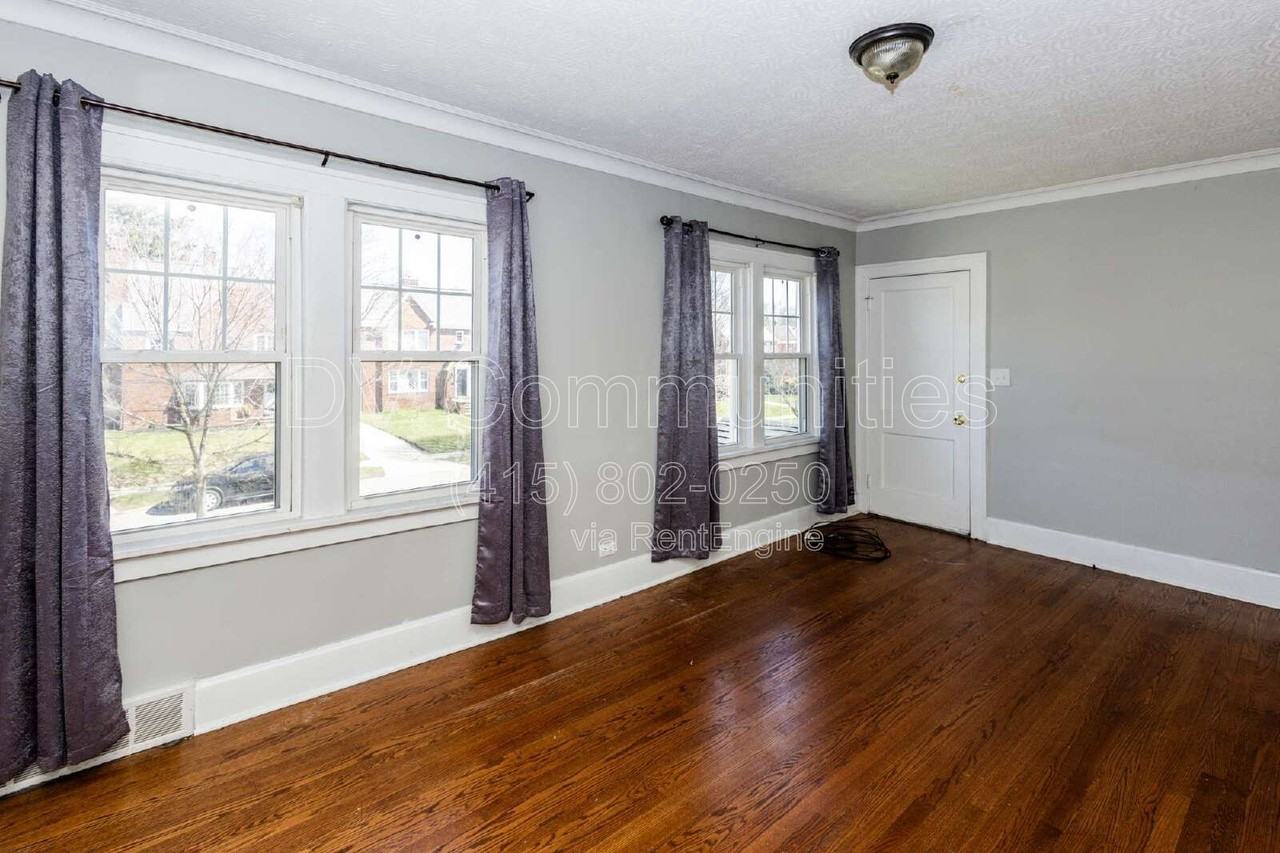 3578 Ingleside Rd - Photo 2 of 16