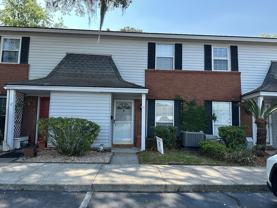 11 Knollwood Cir - Photo 1 of 1