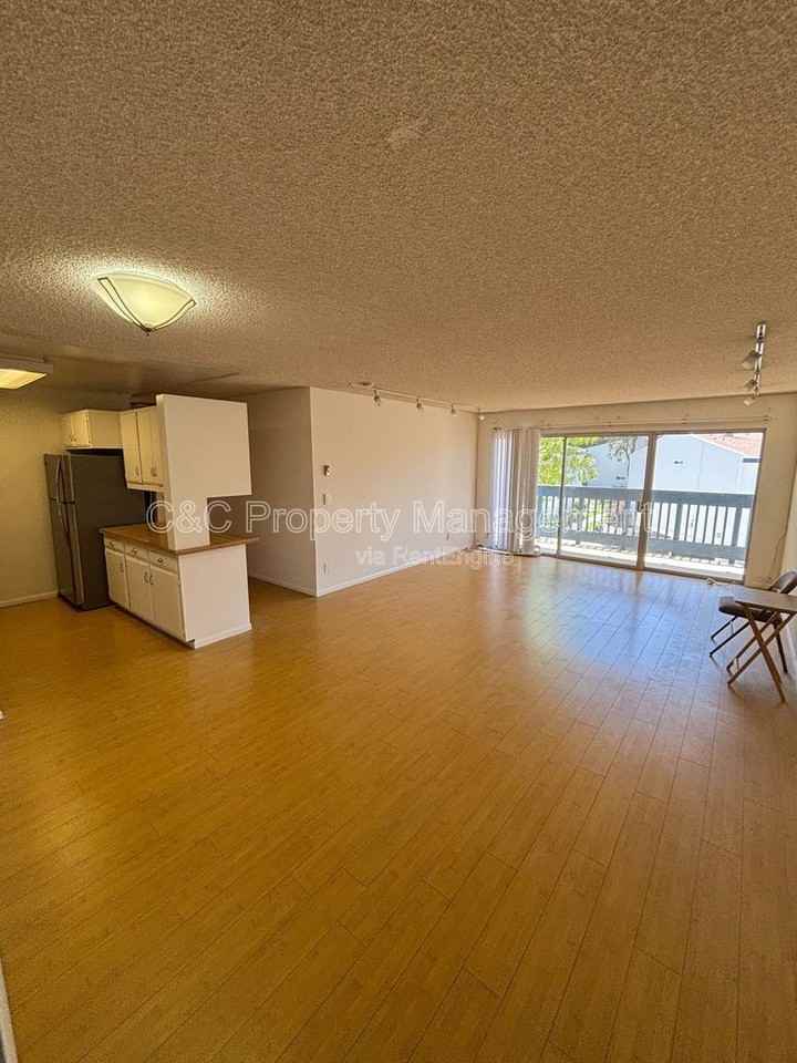 802 Camino Real #201 - Photo 5 of 27