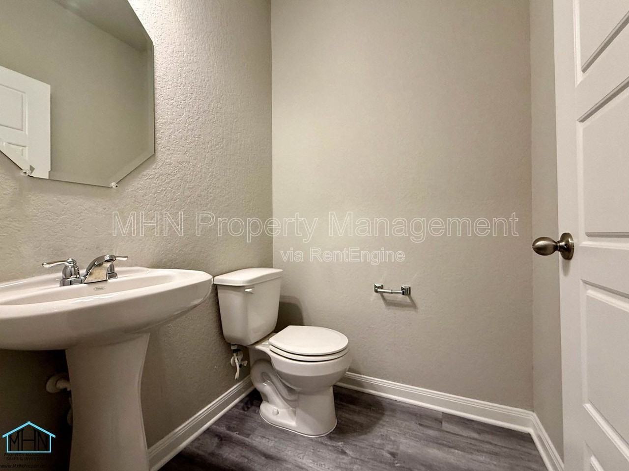 2046 Rhesus Vw - Photo 7 of 35