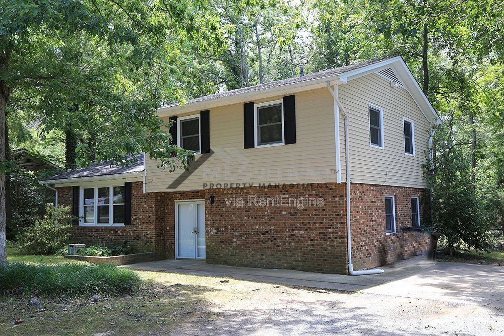 304 Cheryl Ave - Photo 2 of 20