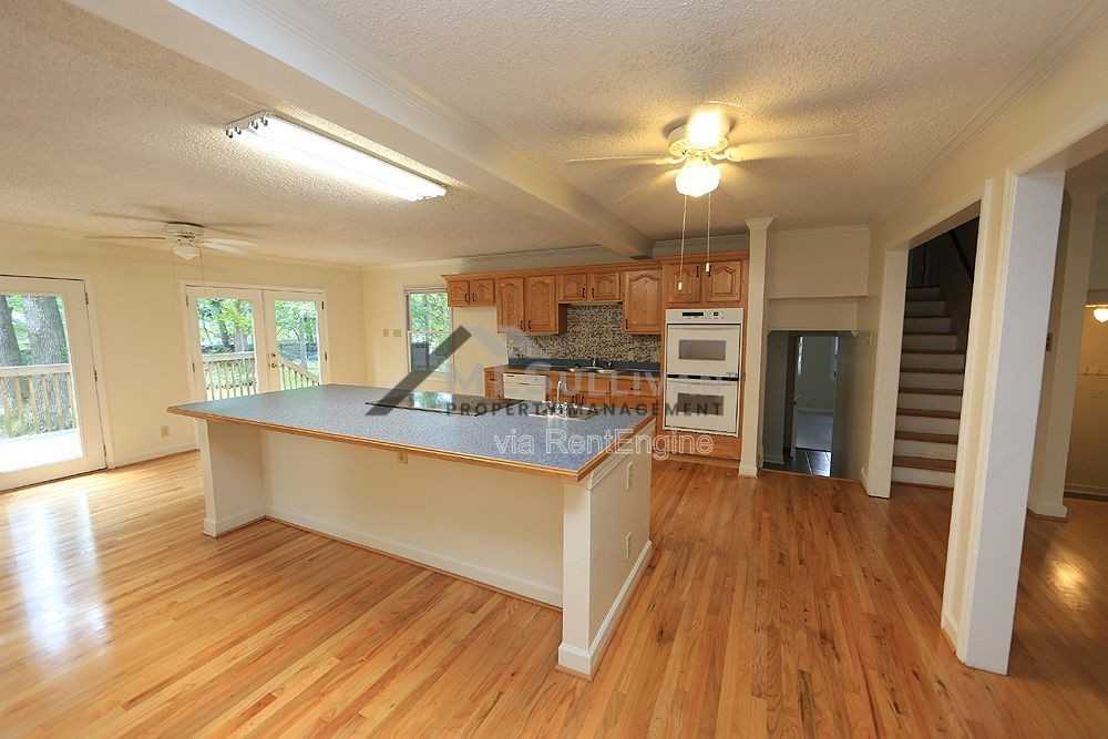 304 Cheryl Ave - Photo 6 of 20