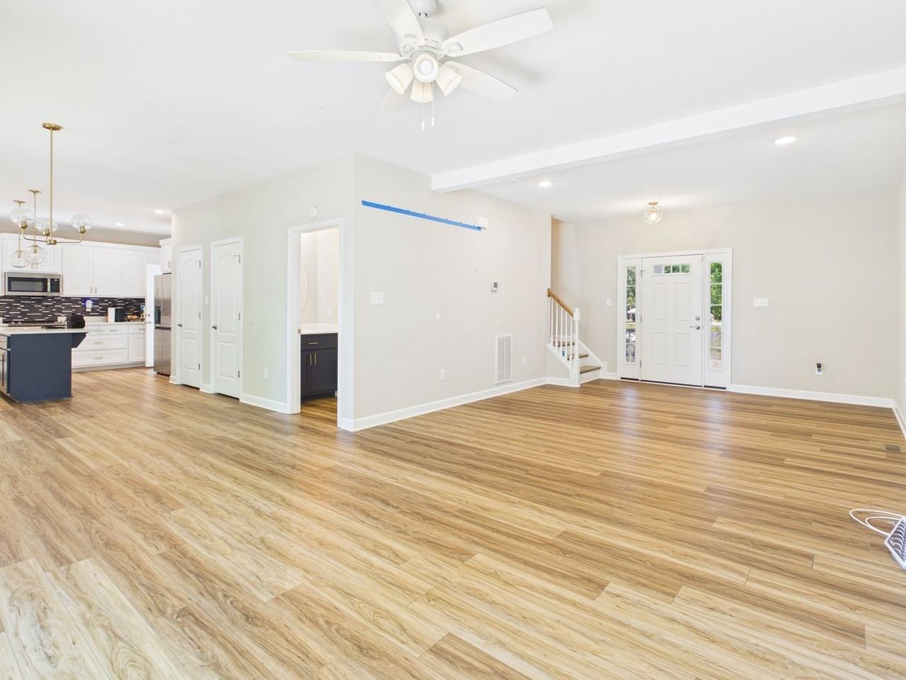 1700 Dinwiddie Ave - Photo 6 of 36