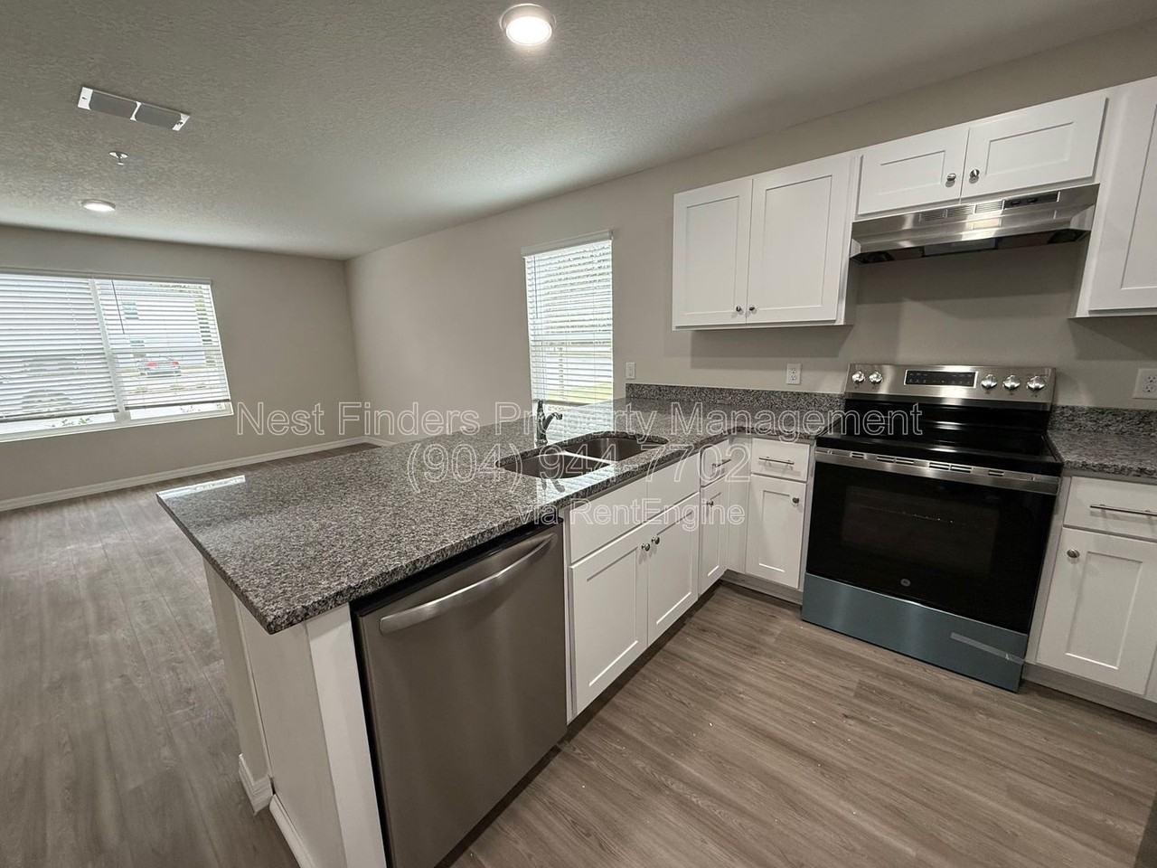 11478 Oakfield Ct #102 - Photo 6 of 20